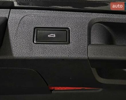 Сірий Фольксваген Пассат, об'ємом двигуна 2 л та пробігом 179 тис. км за 22990 $, фото 49 на Automoto.ua