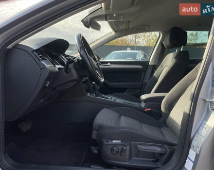 Серый Фольксваген Пассат, объемом двигателя 2 л и пробегом 195 тыс. км за 20954 $, фото 17 на Automoto.ua