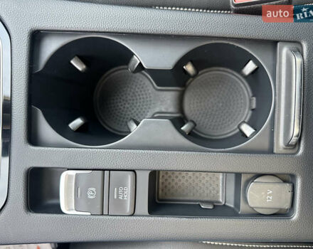 Сірий Фольксваген Пассат, об'ємом двигуна 1.97 л та пробігом 226 тис. км за 23999 $, фото 79 на Automoto.ua