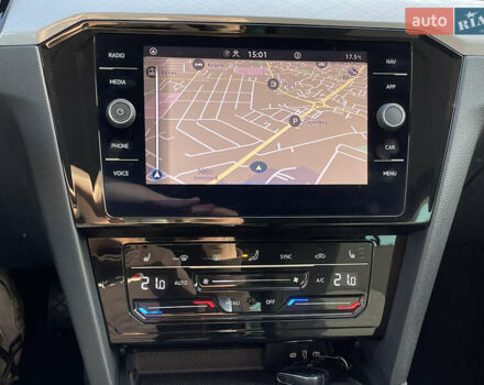 Серый Фольксваген Пассат, объемом двигателя 2 л и пробегом 195 тыс. км за 20954 $, фото 50 на Automoto.ua