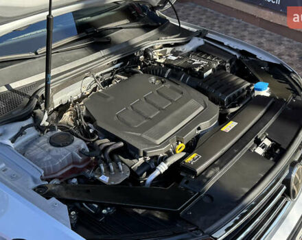 Серый Фольксваген Пассат, объемом двигателя 1.97 л и пробегом 175 тыс. км за 22741 $, фото 46 на Automoto.ua