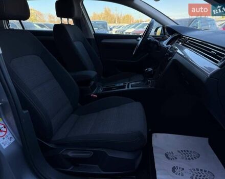 Серый Фольксваген Пассат, объемом двигателя 1.97 л и пробегом 179 тыс. км за 20900 $, фото 51 на Automoto.ua