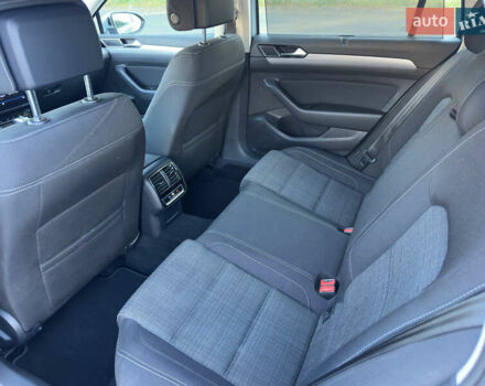 Серый Фольксваген Пассат, объемом двигателя 2 л и пробегом 208 тыс. км за 21999 $, фото 55 на Automoto.ua