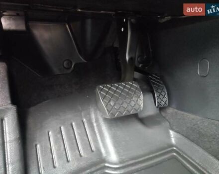 Серый Фольксваген Пассат, объемом двигателя 1.97 л и пробегом 210 тыс. км за 20000 $, фото 20 на Automoto.ua