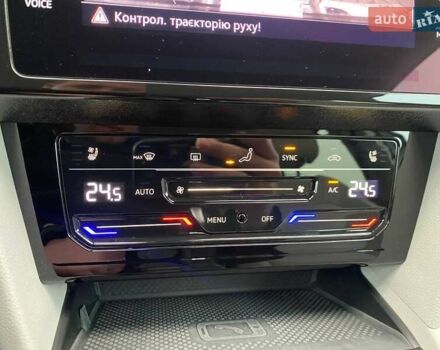 Серый Фольксваген Пассат, объемом двигателя 1.97 л и пробегом 156 тыс. км за 24300 $, фото 23 на Automoto.ua