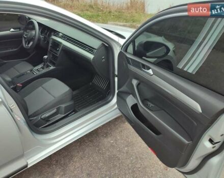 Серый Фольксваген Пассат, объемом двигателя 1.97 л и пробегом 210 тыс. км за 20000 $, фото 27 на Automoto.ua