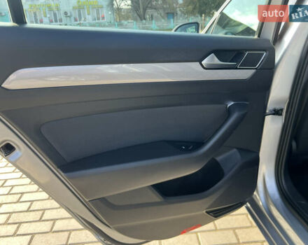 Серый Фольксваген Пассат, объемом двигателя 2 л и пробегом 235 тыс. км за 20658 $, фото 17 на Automoto.ua