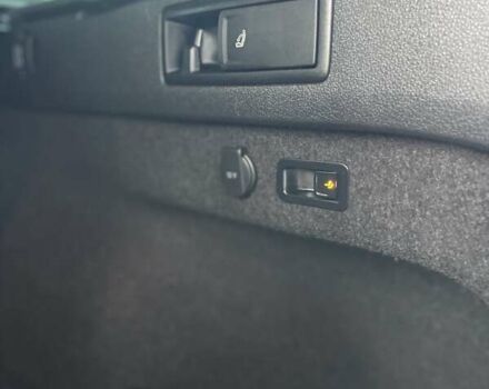 Серый Фольксваген Пассат, объемом двигателя 1.97 л и пробегом 180 тыс. км за 24999 $, фото 25 на Automoto.ua