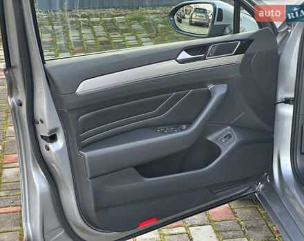 Сірий Фольксваген Пассат, об'ємом двигуна 1.97 л та пробігом 226 тис. км за 23999 $, фото 37 на Automoto.ua