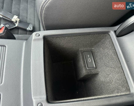 Сірий Фольксваген Пассат, об'ємом двигуна 1.97 л та пробігом 226 тис. км за 23999 $, фото 81 на Automoto.ua