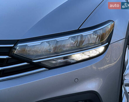 Серый Фольксваген Пассат, объемом двигателя 2 л и пробегом 208 тыс. км за 21999 $, фото 20 на Automoto.ua