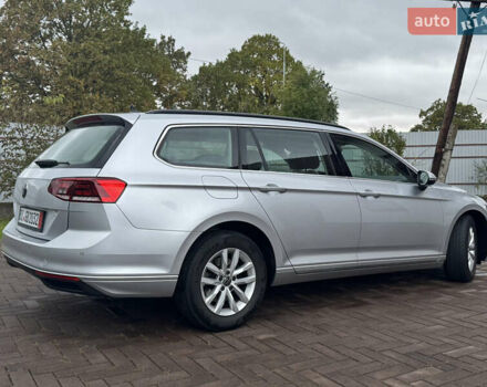 Фольксваген Пассат 2021 в Стрые на Automoto.ua Серый Фольксваген Пассат, объемом двигателя 1.97 л и пробегом 190 тыс. км за 19999 $, фото 4 на Automoto.ua