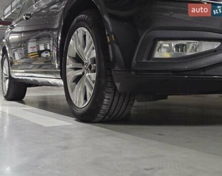 Сірий Фольксваген Пассат, об'ємом двигуна 2 л та пробігом 179 тис. км за 22990 $, фото 41 на Automoto.ua