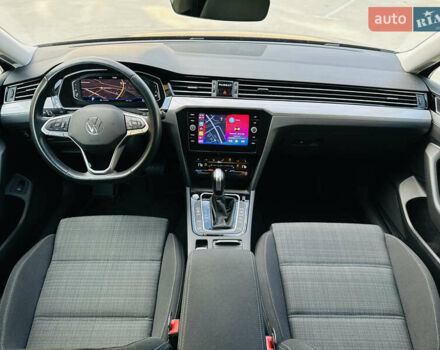 Серый Фольксваген Пассат, объемом двигателя 1.97 л и пробегом 187 тыс. км за 22999 $, фото 25 на Automoto.ua