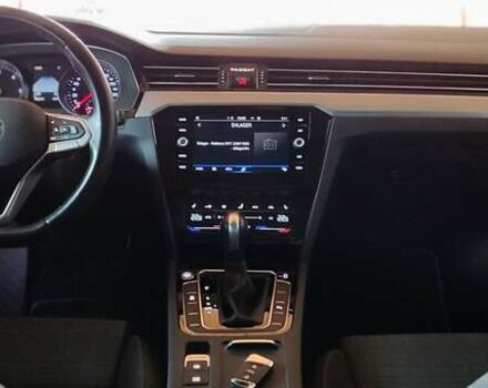 Серый Фольксваген Пассат, объемом двигателя 1.97 л и пробегом 198 тыс. км за 21000 $, фото 13 на Automoto.ua