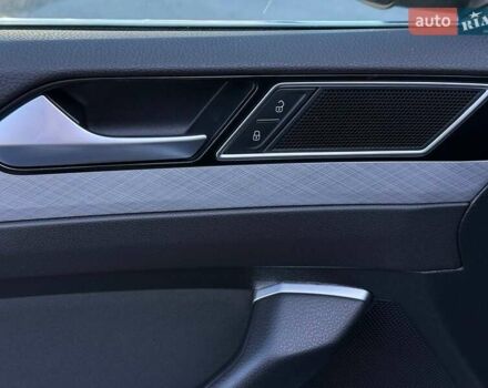 Серый Фольксваген Пассат, объемом двигателя 1.97 л и пробегом 179 тыс. км за 20900 $, фото 19 на Automoto.ua