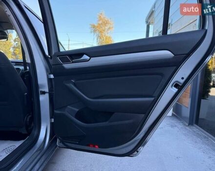 Серый Фольксваген Пассат, объемом двигателя 1.97 л и пробегом 179 тыс. км за 20900 $, фото 41 на Automoto.ua