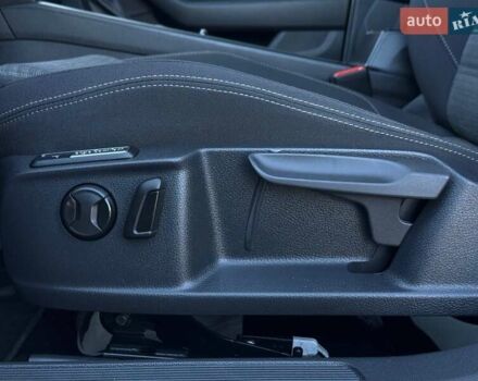 Серый Фольксваген Пассат, объемом двигателя 1.97 л и пробегом 179 тыс. км за 20900 $, фото 21 на Automoto.ua