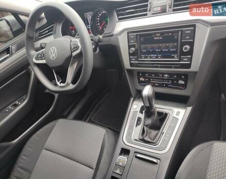 Серый Фольксваген Пассат, объемом двигателя 1.97 л и пробегом 210 тыс. км за 20000 $, фото 28 на Automoto.ua