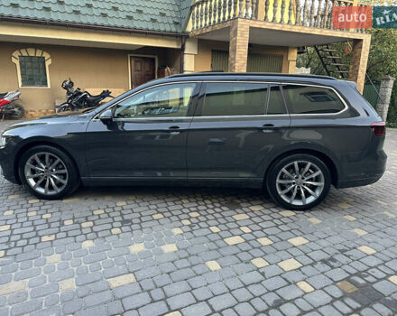 Серый Фольксваген Пассат, объемом двигателя 1.97 л и пробегом 216 тыс. км за 22999 $, фото 3 на Automoto.ua