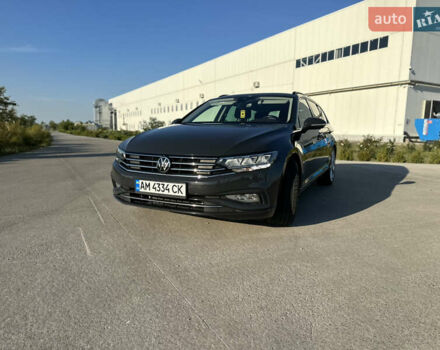 Серый Фольксваген Пассат, объемом двигателя 1.97 л и пробегом 187 тыс. км за 22999 $, фото 4 на Automoto.ua