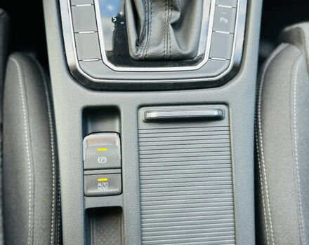 Серый Фольксваген Пассат, объемом двигателя 1.97 л и пробегом 187 тыс. км за 22999 $, фото 21 на Automoto.ua