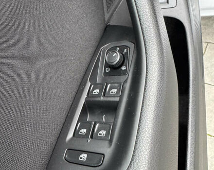 Серый Фольксваген Пассат, объемом двигателя 2 л и пробегом 220 тыс. км за 20500 $, фото 95 на Automoto.ua