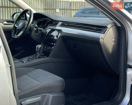 Серый Фольксваген Пассат, объемом двигателя 2 л и пробегом 195 тыс. км за 20954 $, фото 32 на Automoto.ua