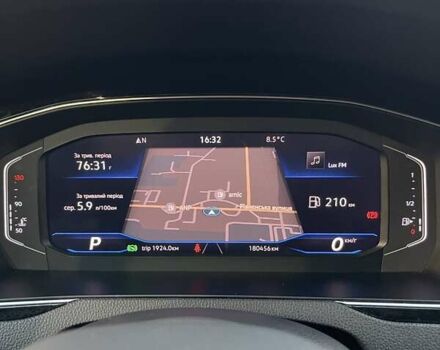 Серый Фольксваген Пассат, объемом двигателя 1.97 л и пробегом 180 тыс. км за 24999 $, фото 46 на Automoto.ua