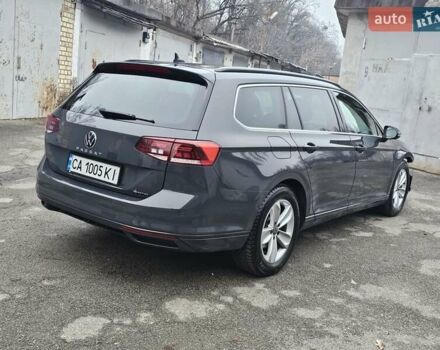 Серый Фольксваген Пассат, объемом двигателя 1.97 л и пробегом 220 тыс. км за 18500 $, фото 8 на Automoto.ua