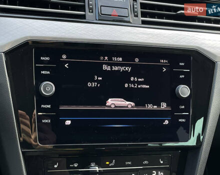 Серый Фольксваген Пассат, объемом двигателя 2 л и пробегом 195 тыс. км за 20954 $, фото 61 на Automoto.ua