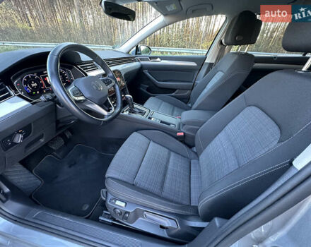 Серый Фольксваген Пассат, объемом двигателя 2 л и пробегом 208 тыс. км за 21999 $, фото 50 на Automoto.ua