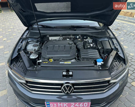 Серый Фольксваген Пассат, объемом двигателя 1.97 л и пробегом 216 тыс. км за 22999 $, фото 23 на Automoto.ua