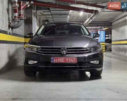 Сірий Фольксваген Пассат, об'ємом двигуна 2 л та пробігом 179 тис. км за 22990 $, фото 10 на Automoto.ua