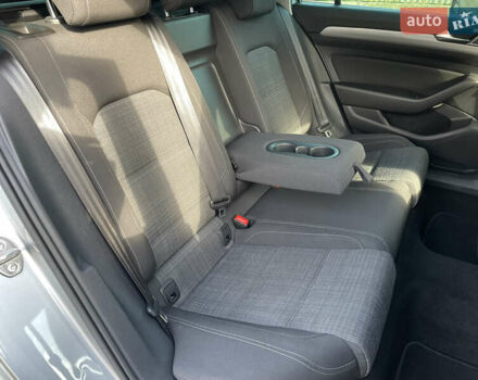 Серый Фольксваген Пассат, объемом двигателя 2 л и пробегом 195 тыс. км за 20954 $, фото 31 на Automoto.ua