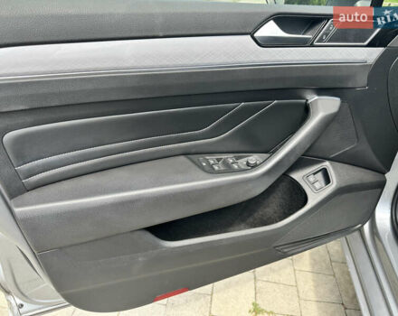 Сірий Фольксваген Пассат, об'ємом двигуна 1.4 л та пробігом 179 тис. км за 24990 $, фото 15 на Automoto.ua