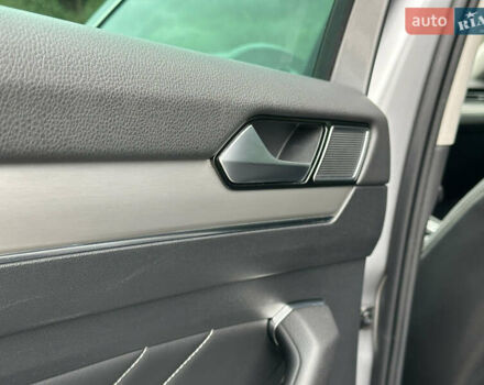 Серый Фольксваген Пассат, объемом двигателя 2 л и пробегом 181 тыс. км за 26499 $, фото 67 на Automoto.ua