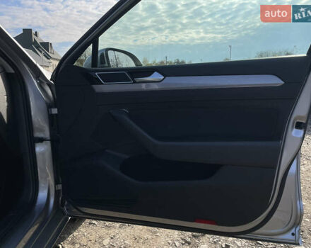 Серый Фольксваген Пассат, объемом двигателя 2 л и пробегом 195 тыс. км за 20954 $, фото 36 на Automoto.ua