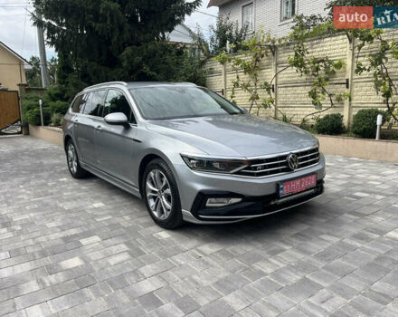 Серый Фольксваген Пассат, объемом двигателя 1.97 л и пробегом 230 тыс. км за 23999 $, фото 1 на Automoto.ua