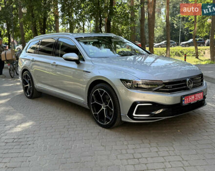 Сірий Фольксваген Пассат, об'ємом двигуна 1.4 л та пробігом 162 тис. км за 24999 $, фото 27 на Automoto.ua