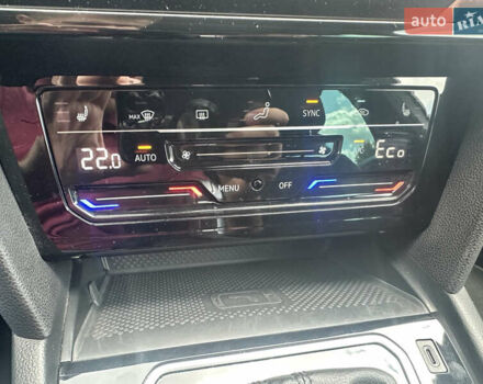 Сірий Фольксваген Пассат, об'ємом двигуна 1.4 л та пробігом 179 тис. км за 24990 $, фото 13 на Automoto.ua