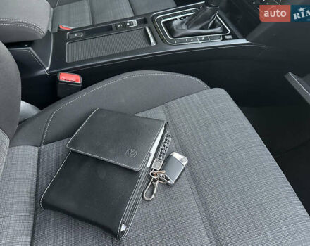 Серый Фольксваген Пассат, объемом двигателя 1.97 л и пробегом 216 тыс. км за 22999 $, фото 55 на Automoto.ua