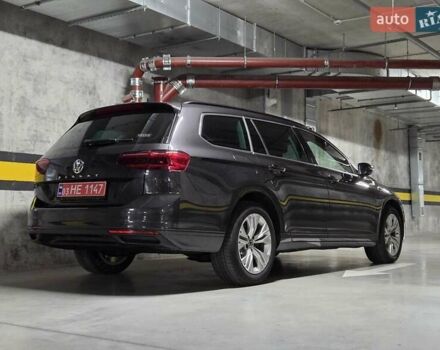 Сірий Фольксваген Пассат, об'ємом двигуна 2 л та пробігом 179 тис. км за 22990 $, фото 36 на Automoto.ua