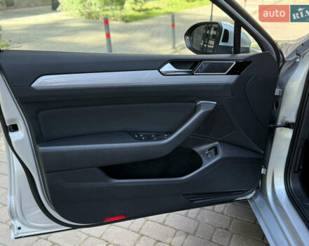 Сірий Фольксваген Пассат, об'ємом двигуна 1.4 л та пробігом 162 тис. км за 24999 $, фото 42 на Automoto.ua