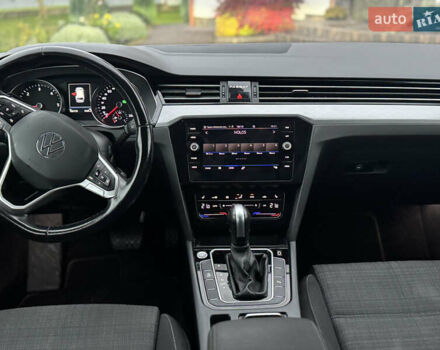 Фольксваген Пассат 2021 в Стрые на Automoto.ua Серый Фольксваген Пассат, объемом двигателя 1.97 л и пробегом 190 тыс. км за 19999 $, фото 38 на Automoto.ua