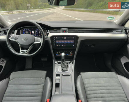 Серый Фольксваген Пассат, объемом двигателя 2 л и пробегом 181 тыс. км за 26699 $, фото 87 на Automoto.ua