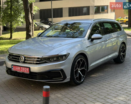 Сірий Фольксваген Пассат, об'ємом двигуна 1.4 л та пробігом 162 тис. км за 24999 $, фото 6 на Automoto.ua