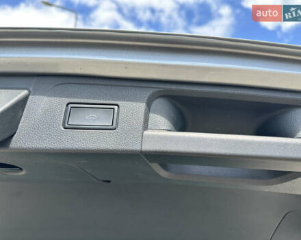 Сірий Фольксваген Пассат, об'ємом двигуна 1.4 л та пробігом 179 тис. км за 24990 $, фото 22 на Automoto.ua