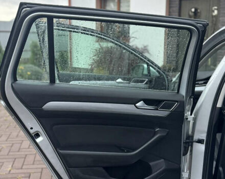 Фольксваген Пассат 2021 в Стрые на Automoto.ua Серый Фольксваген Пассат, объемом двигателя 1.97 л и пробегом 190 тыс. км за 19999 $, фото 46 на Automoto.ua