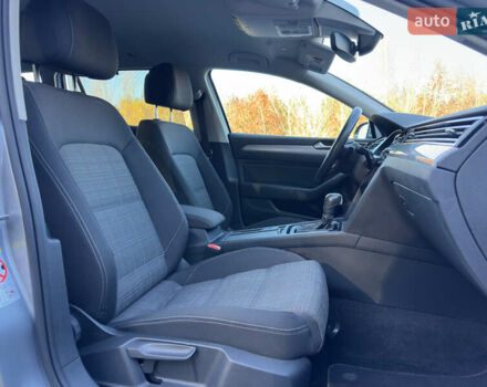 Серый Фольксваген Пассат, объемом двигателя 2 л и пробегом 208 тыс. км за 21999 $, фото 67 на Automoto.ua